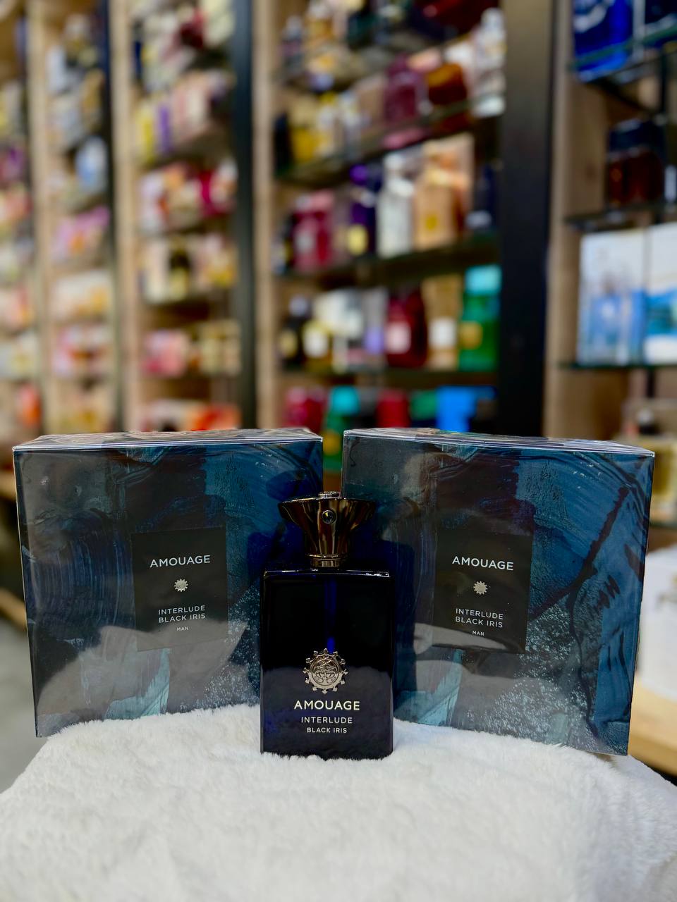 amouage-interlude-black-iris Amouage Interlude Black Iris - Görsel 1