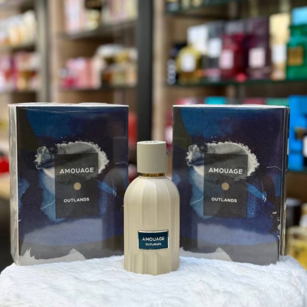 Amouage Outlands