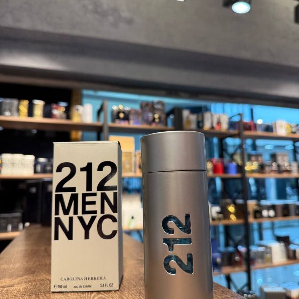 Carolina Herrera 212 Men NYC EDT 100 ML