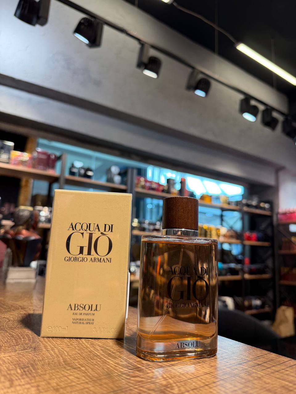 giorgio-armani-acqua-di-gio-absolu Giorgio Armani Acqua Di Gio Absolu - Görsel 1