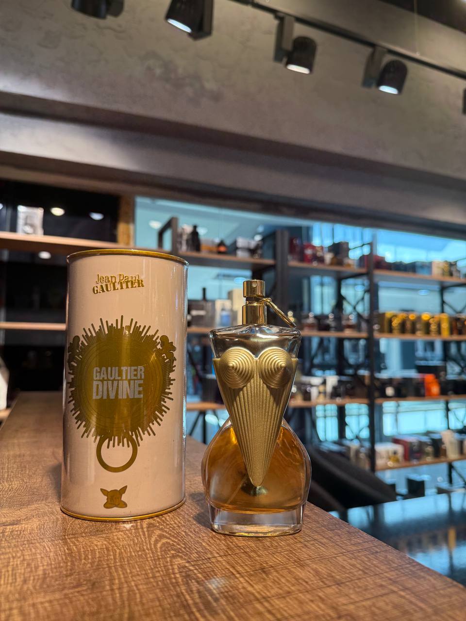 jpg-gaultier-divine Jean Paul Gaultier Divine EDP - Görsel 1