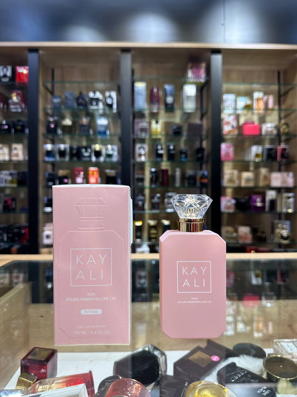 kayali-yum-boujee-marshmallow-81 Kayali Yum Boujee Marshmallow 81 - Görsel 1