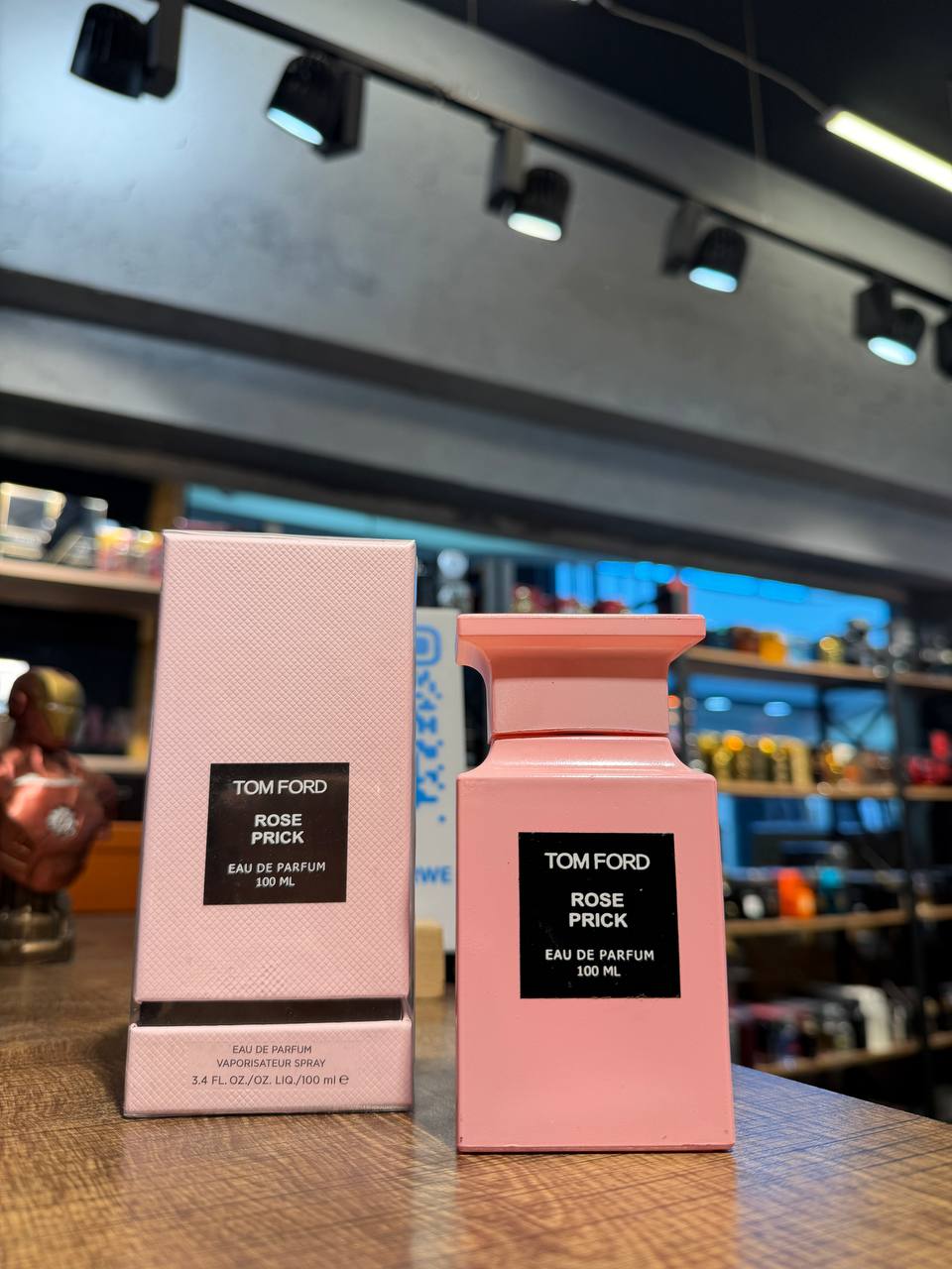 tom-ford-rose-prick Tom Ford Rose Prick - Görsel 1
