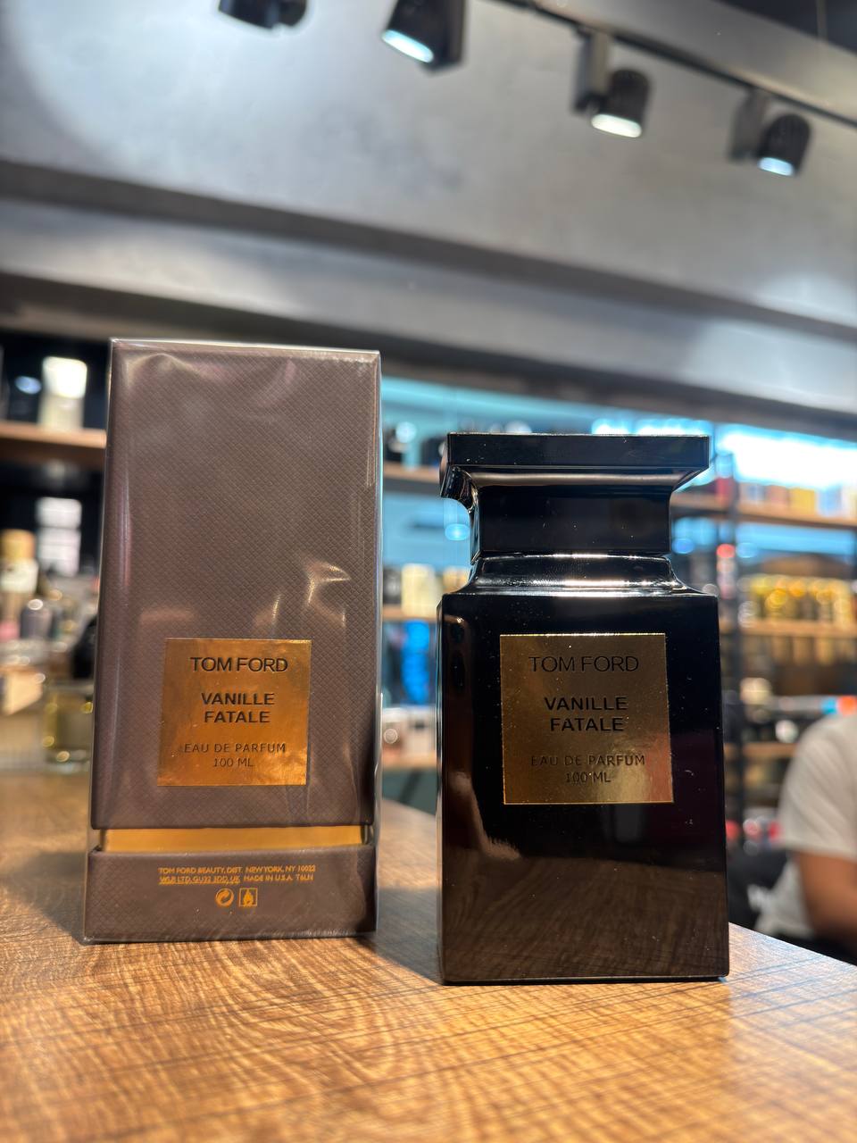 tom-ford-vanilla-fatale Tom Ford Vanilla Fatale - Görsel 1