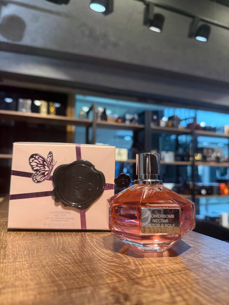 viktor-rolf-flower-bomb-nectar-edp-90ml Viktor & Rolf Flowerbomb Nectar EDP - Görsel 1