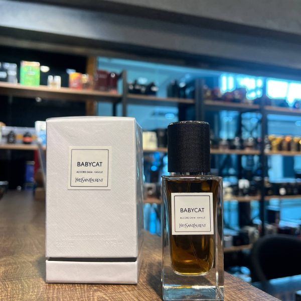 Yves Saint Laurent Babycat Accord Daim Vanille