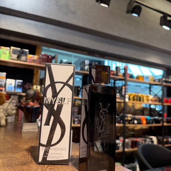 Yves Saint Laurent Myslf