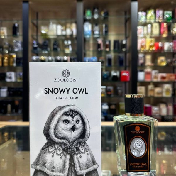 Zoologist Snowy Owl